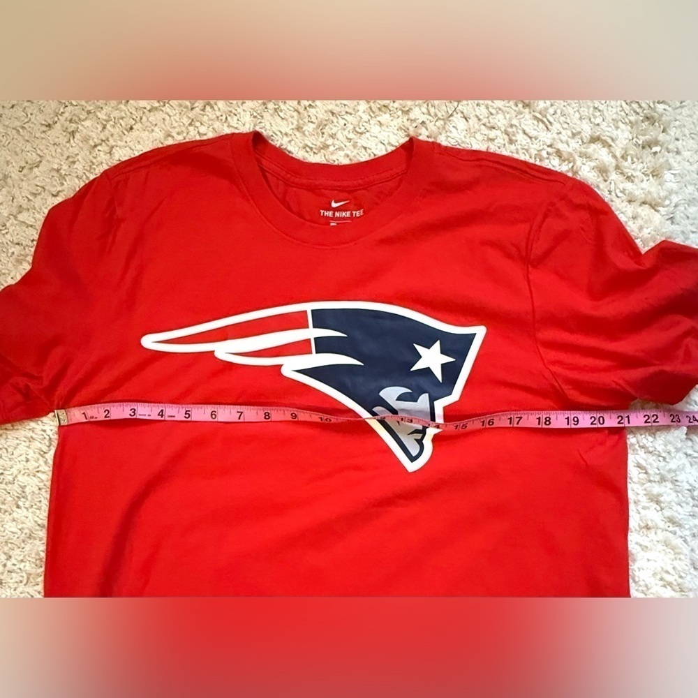 New England Patriots The Nike Tee Tshirt Size Large Red EUC - Picture 5 of 6